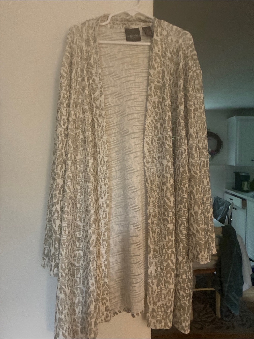 Chico’s Beige and Cream Open-Front Lightweight Sheer   Kimono Style Top XL 16